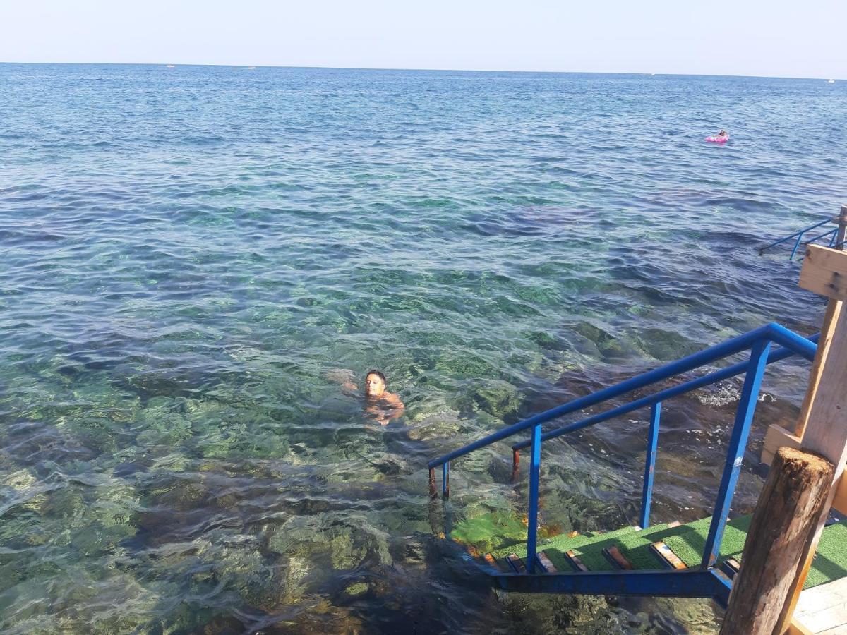 B&B Sea Terrace Aci Castello Eksteriør billede