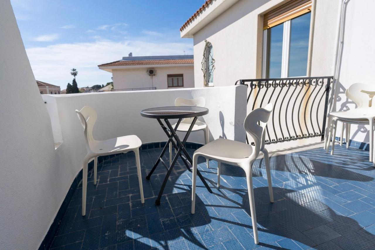 B&B Sea Terrace Aci Castello Eksteriør billede